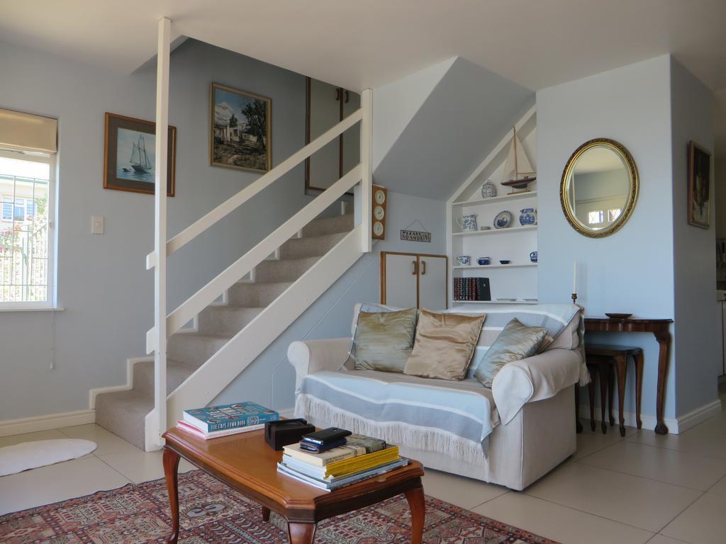 No. 1 Living Waters Apartment ไซมอนส์ทาวน์ ภายนอก รูปภาพ
